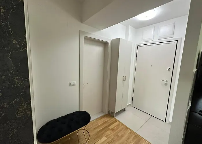 Royal Casa Скоп'є